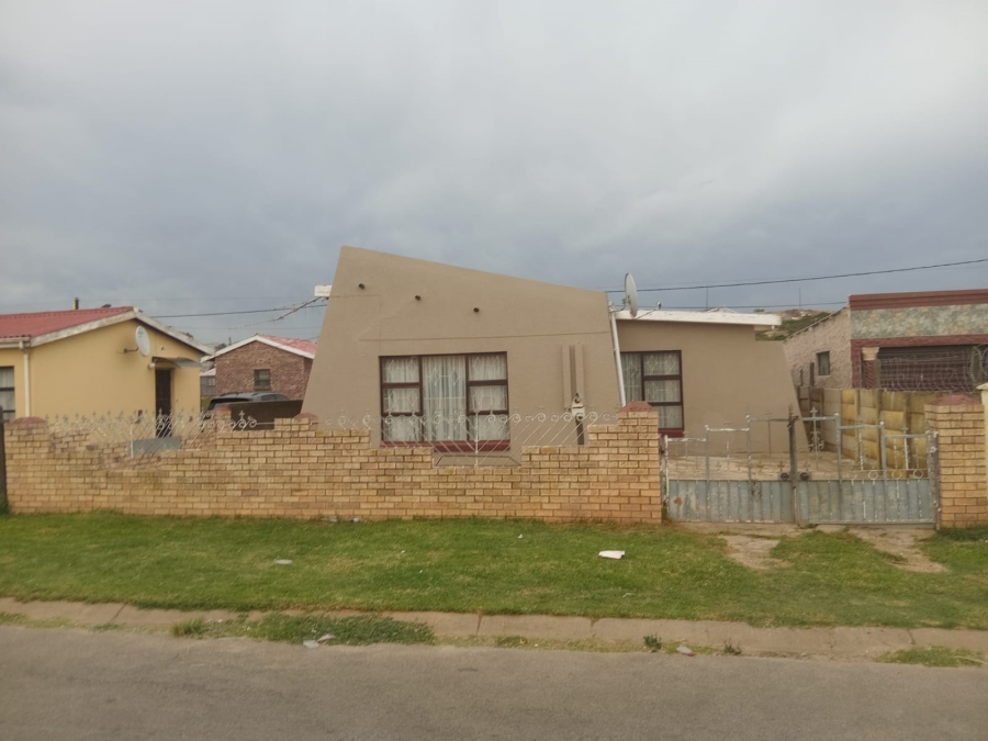 2 Bedroom Property for Sale in Kwa Nobuhle Eastern Cape